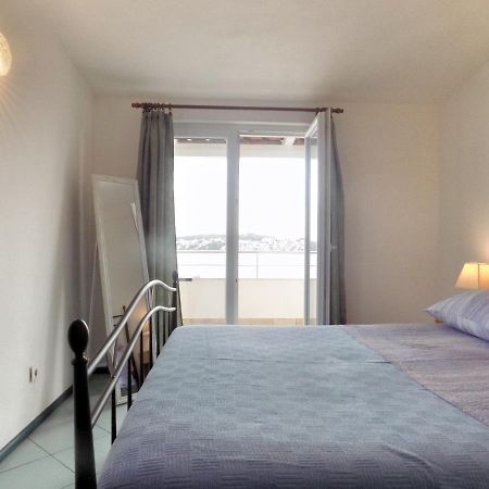 Apartments Palma On The Beach Trogir Exterior photo