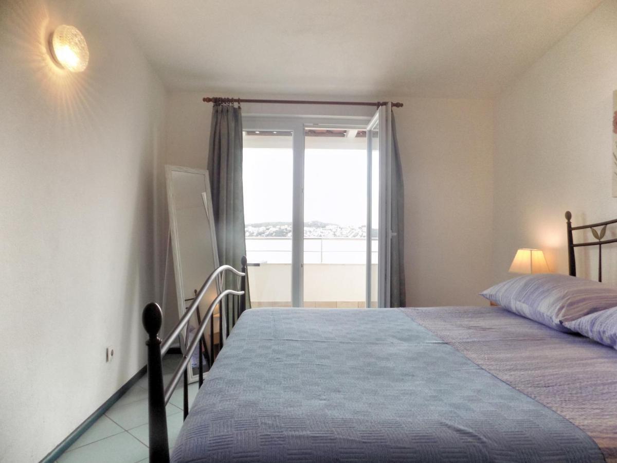 Apartments Palma On The Beach Trogir Exterior photo